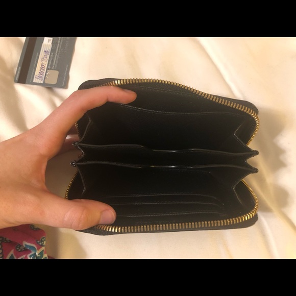Black Michael Kors Wallet - Picture 3 of 3